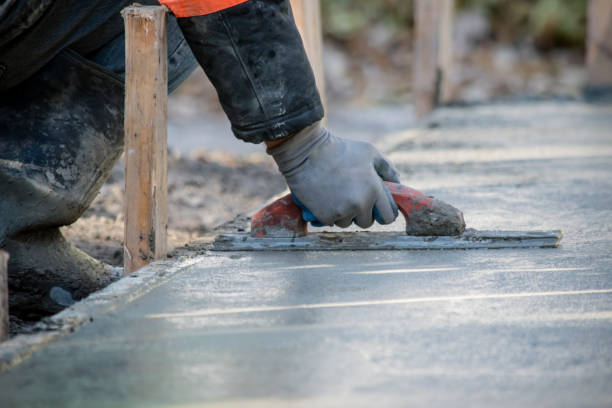 Best Concrete Sidewalk Installation  in Walnut Grove, GA